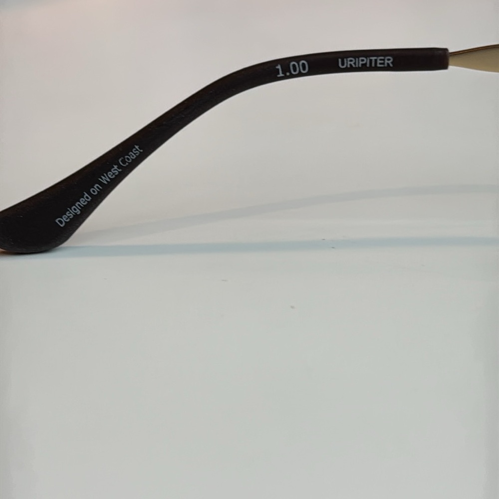Caddis Uripiter blue light reading glasses in Matte gold and yellow lens 1.0 - Picture 8 of 10